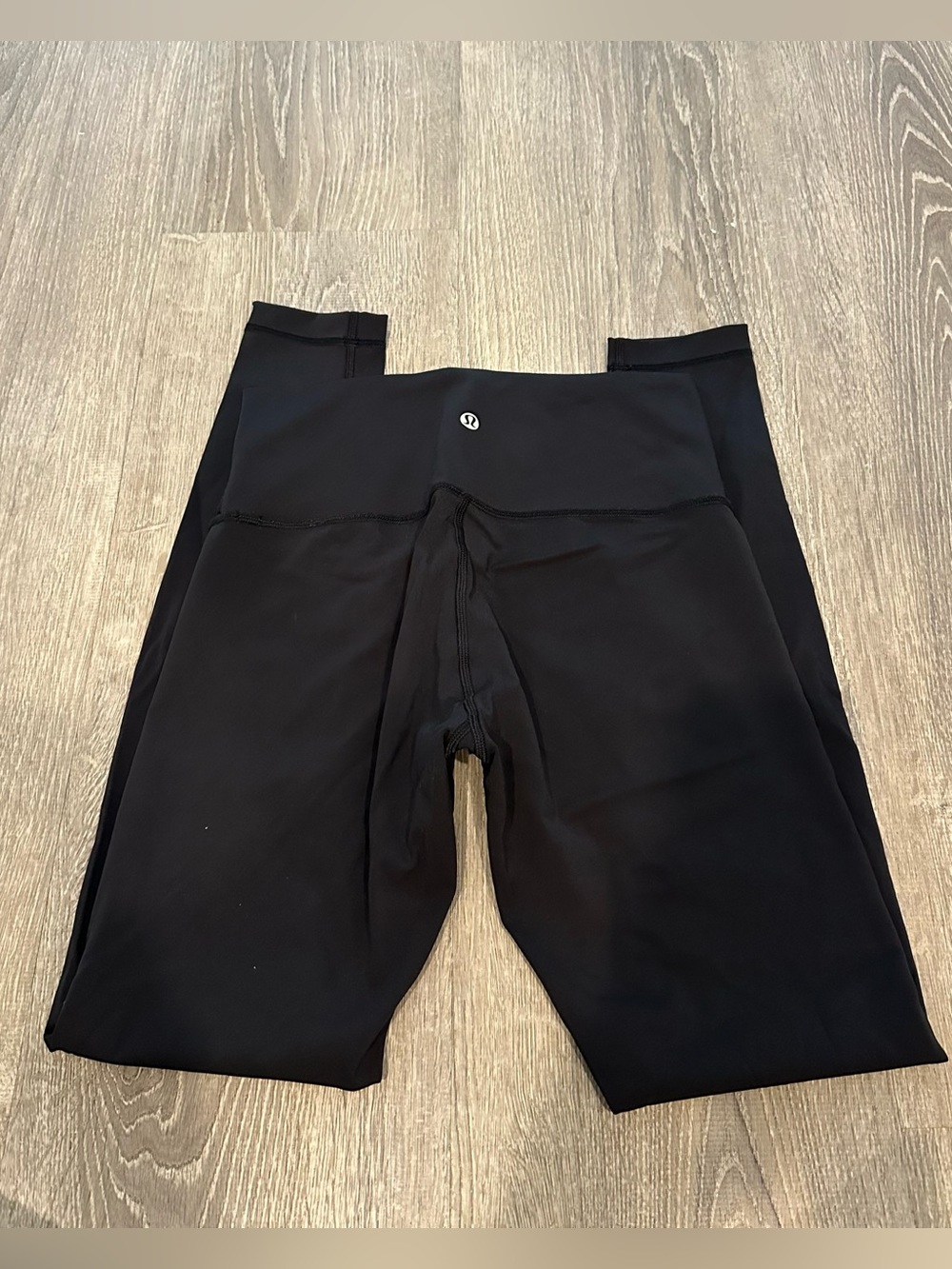 Black Lululemon leggings size 6